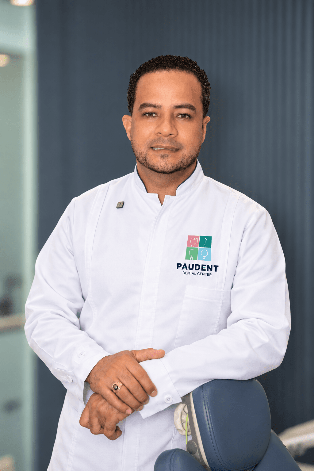 Dr. Gahel Helena